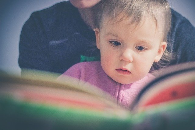 Comment initier votre enfant à la lecture ?
